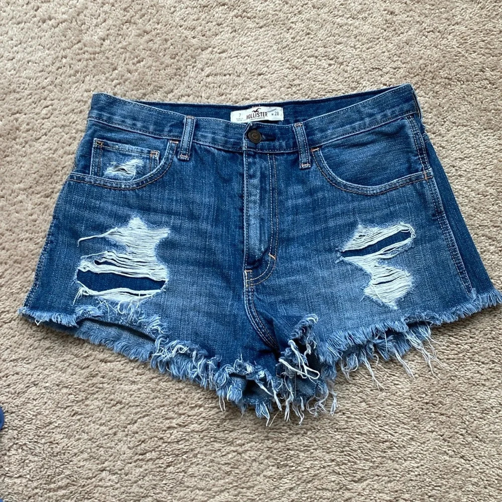 Hollister Jean Shorts High Rise Destroyed Distressed High Waist Summer Size 7